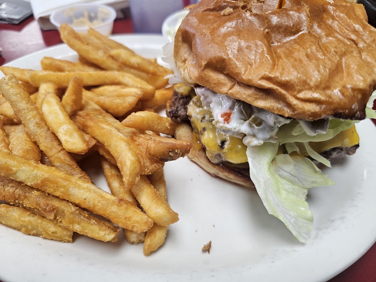 Bear’S 105 Diner-4